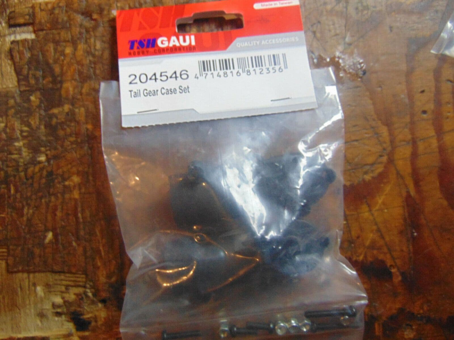 204546 GAUI HURRICAN 425 / 550 TAIL ROTOR GEARBOX CASES BNIB