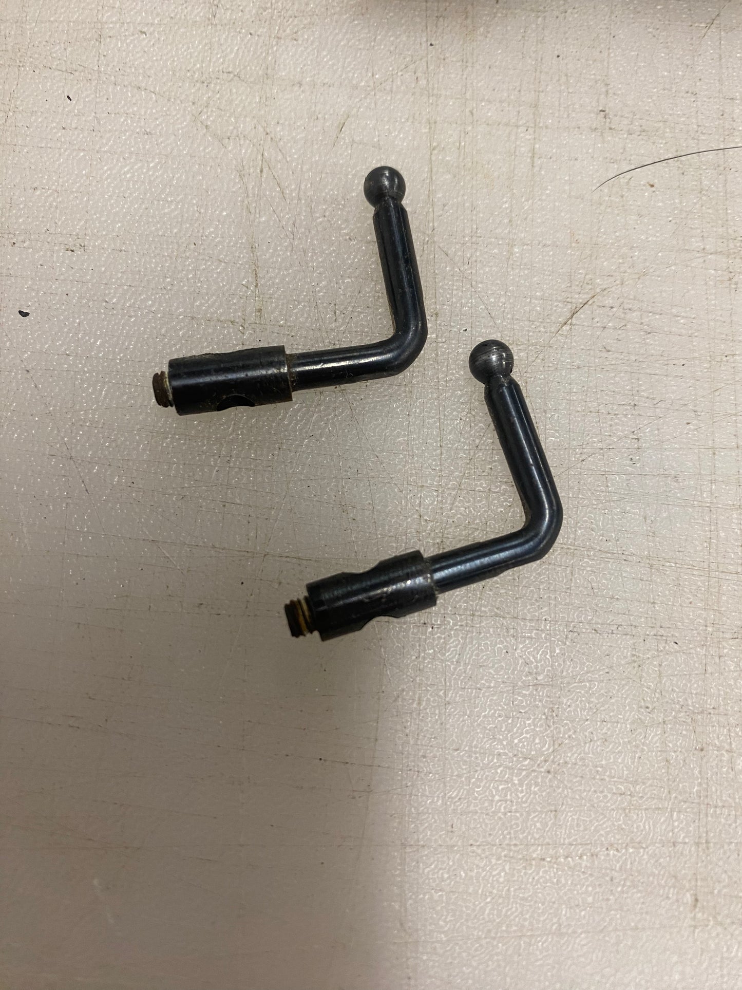 Robbe Millennium/Futura flybar control arms.