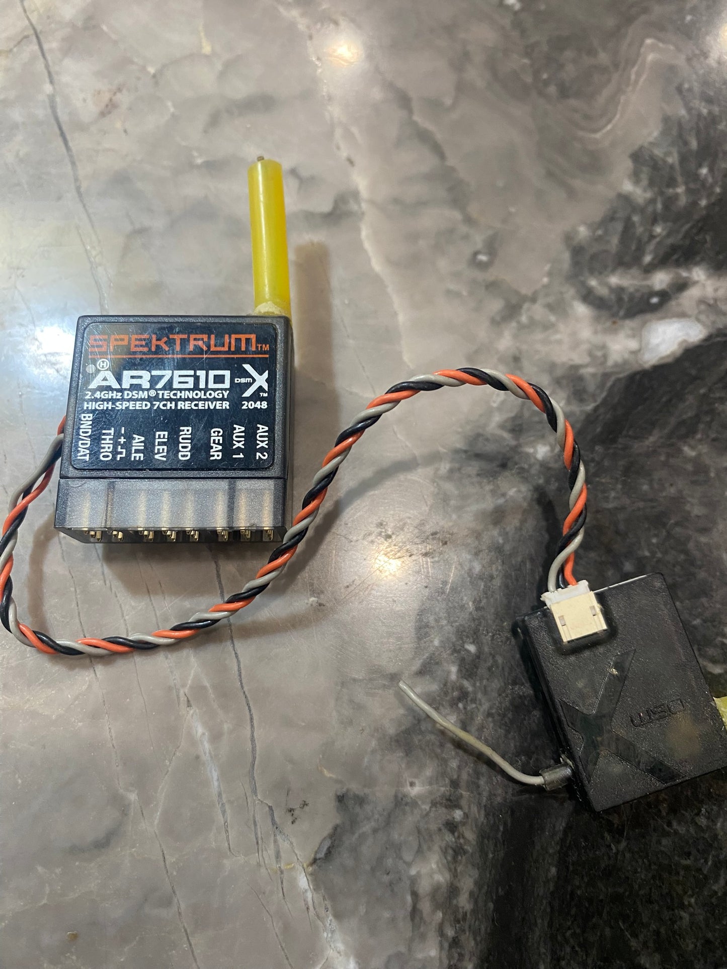 Spektrum AR 7610 7 channel DSMX receiver with satellite