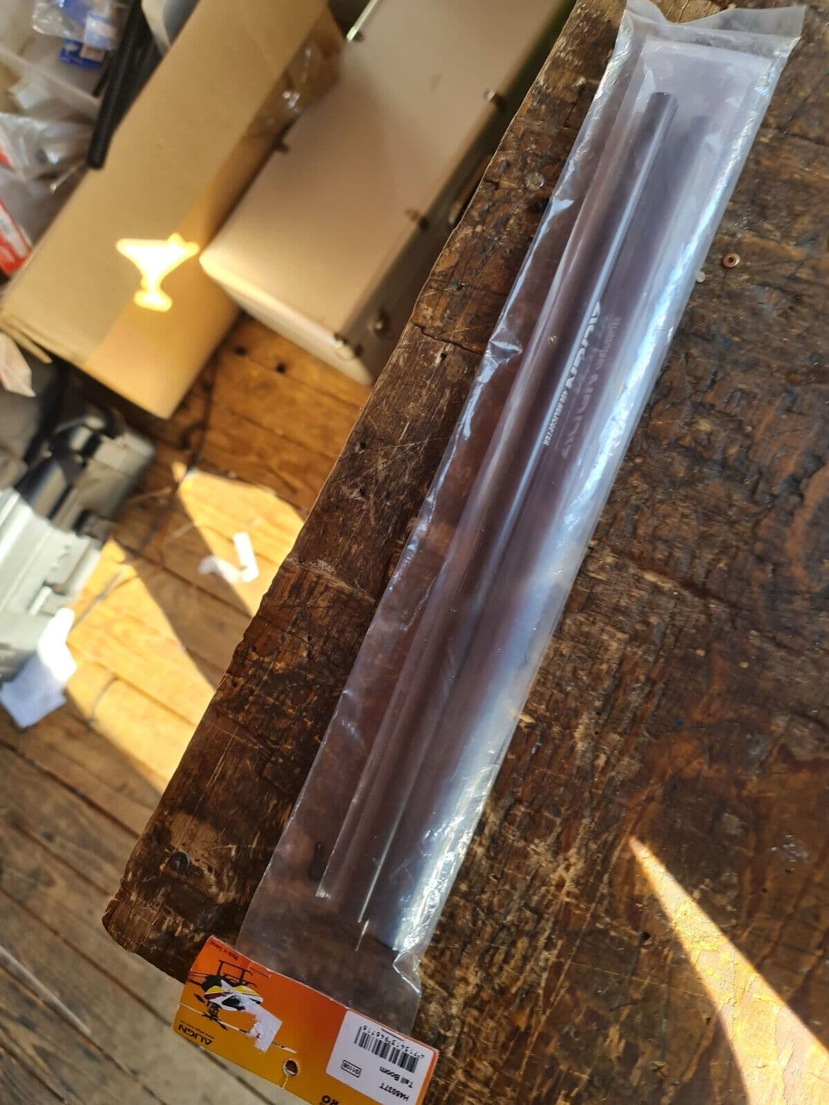 ALIGN TREX 450 TAIL BOOM (PAIR) & PITCH CONTROL ROD H45037T BNIB