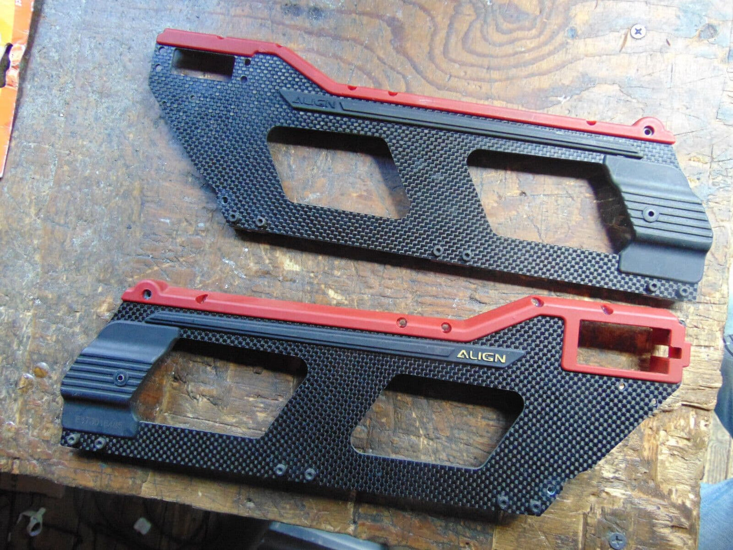 ALIGN TREX 760X CARBON FIBRE LOWER FRAME SECTIONS