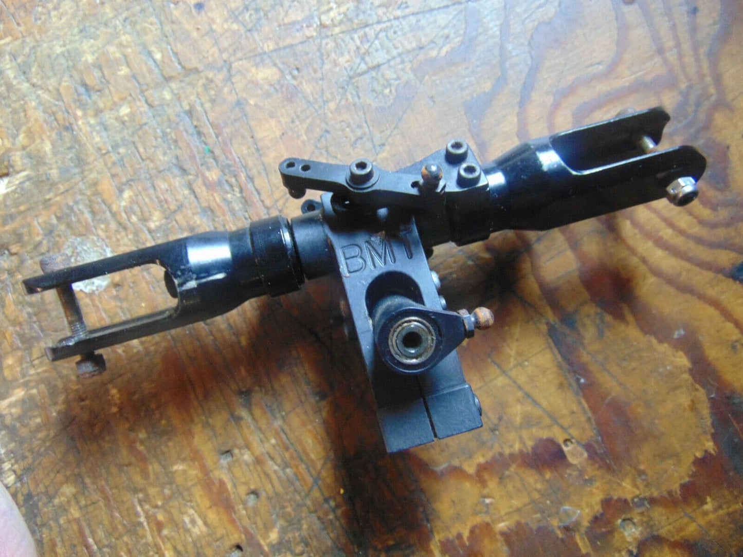 BERGEN INTREPID 46 ALLOY MAIN ROTOR HEAD & FLYBAR SEESAW ASSEMBLIES