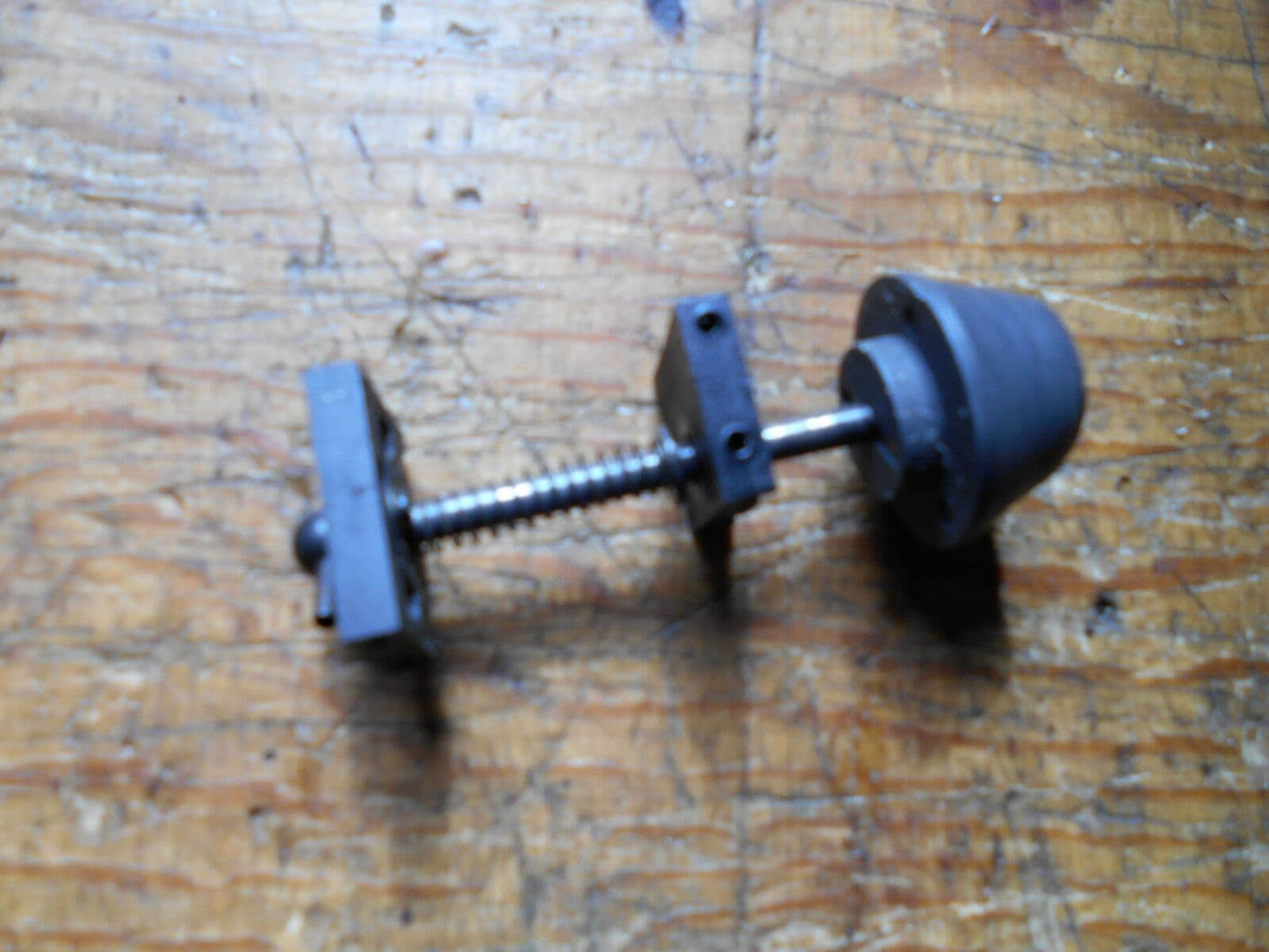 CENTURY HAWK 30 ENGINE STARTING SHAFT ASSEMBLY WITH STARTER CONE