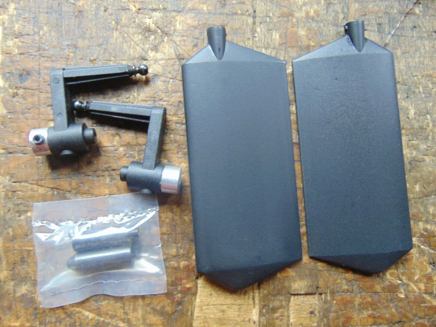 CENTURY HAWK FLYBAR CONTROLS & PADDLES