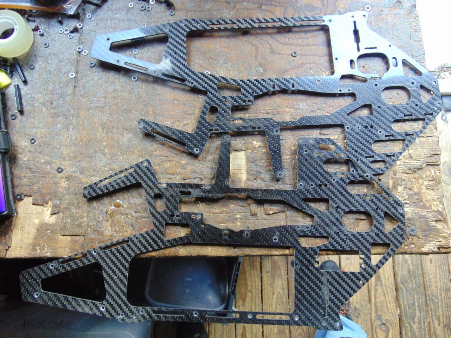 FRENZY 600e CARBON FIBRE MAIN FRAME SIDES FREE FROM DAMAGE
