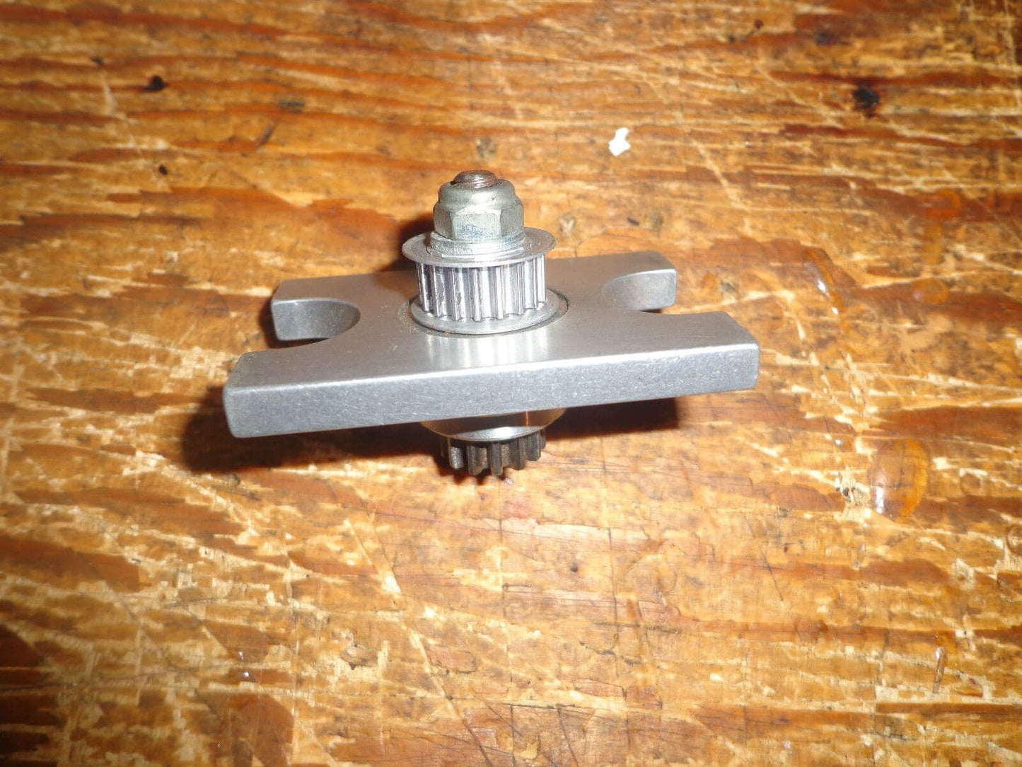 HENSELEIT 3DNT TAIL ROTOR DRIVE PINION ASSEMBLY