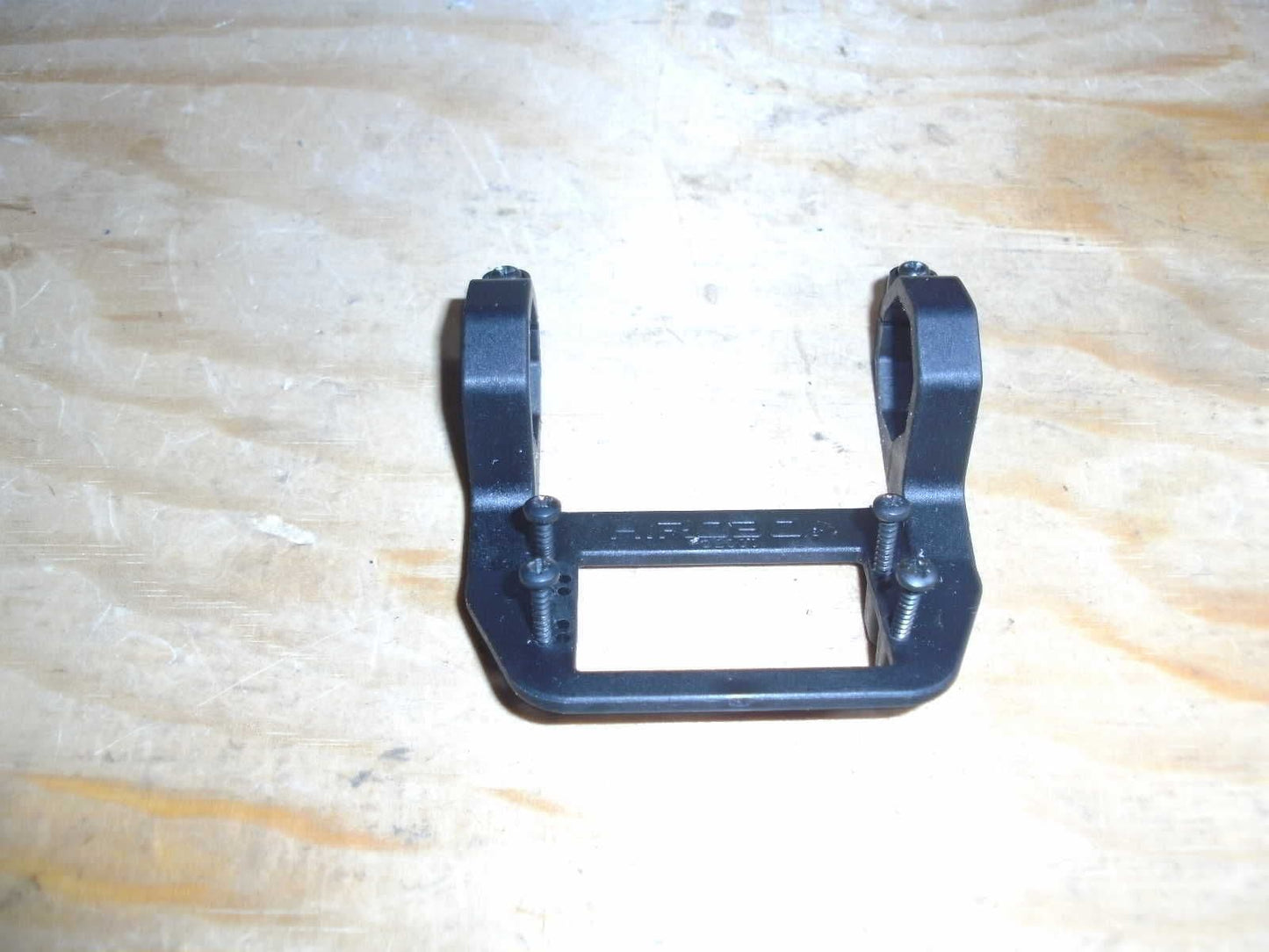HIROBO FREYA EVO REAR TAIL SERVO MOUNTING