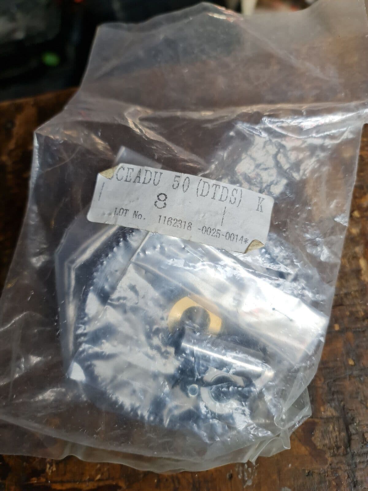 HIROBO SCEADU 50 MAIN & TAIL DRIVE GEARS C/W AUTO-ROTATION HUB TAKEN FROM KIT
