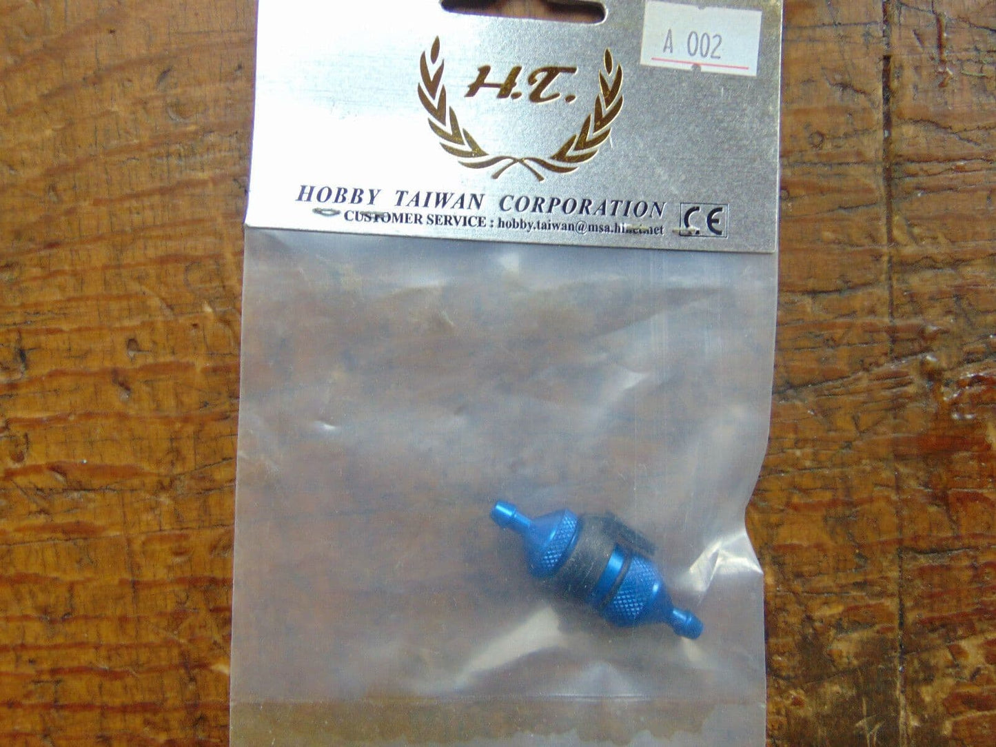 HT FUEL FILTER & MOUNTING BRACKET BNIB