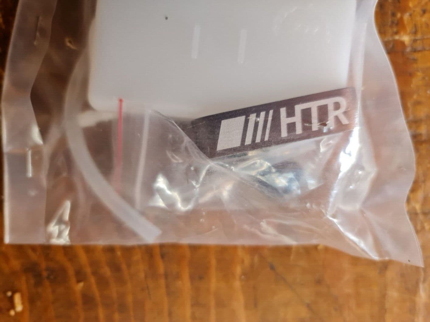 HTR 2 oz FUEL HEADER TANK C/W SILVER ALLOY BRACKET BNIB