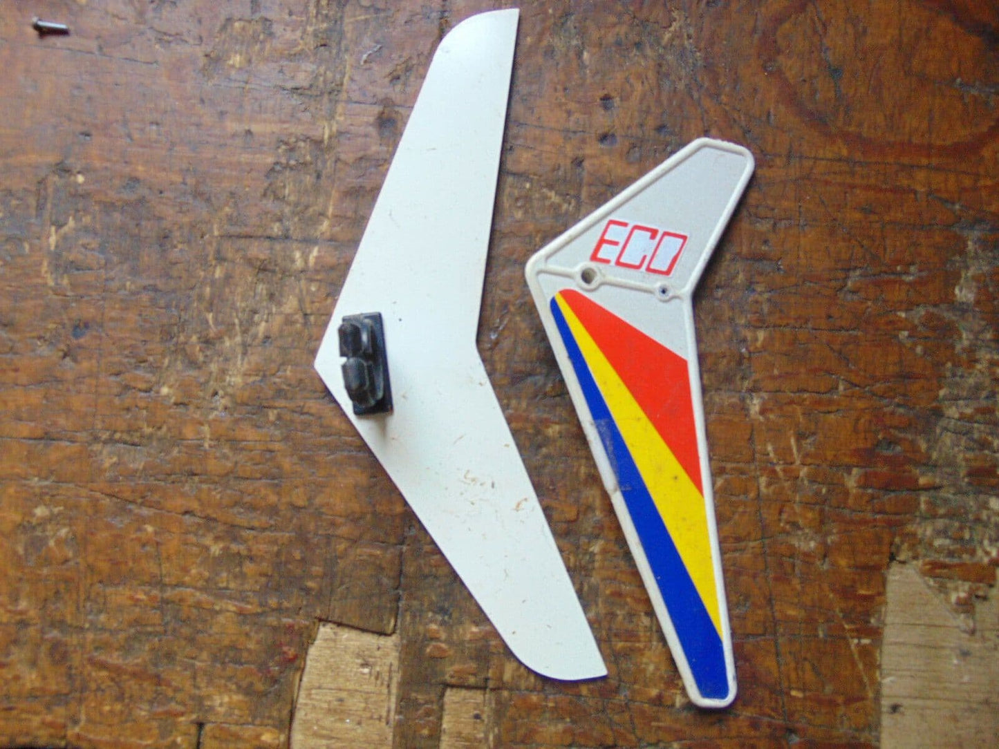 IKARUS ECO 8 TAIL FIN SET (A)