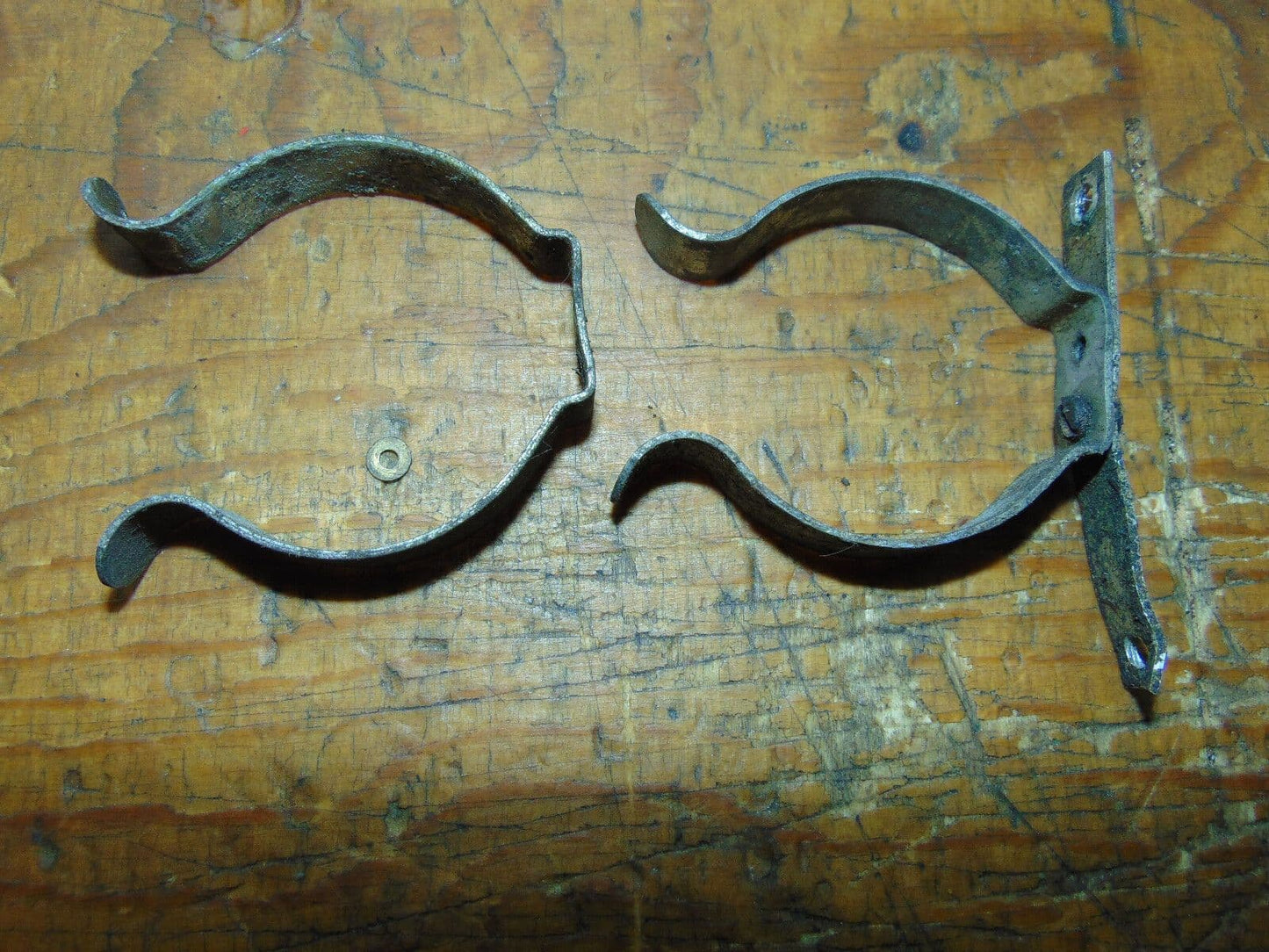 MFA SPORT 500 FUEL TANK RETAINING CLIPS