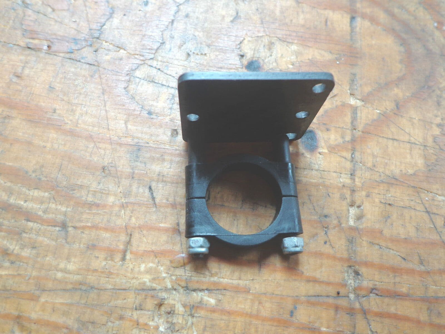 MIKADO LOGO 10 CARBON FIBRE GYRO MOUNT