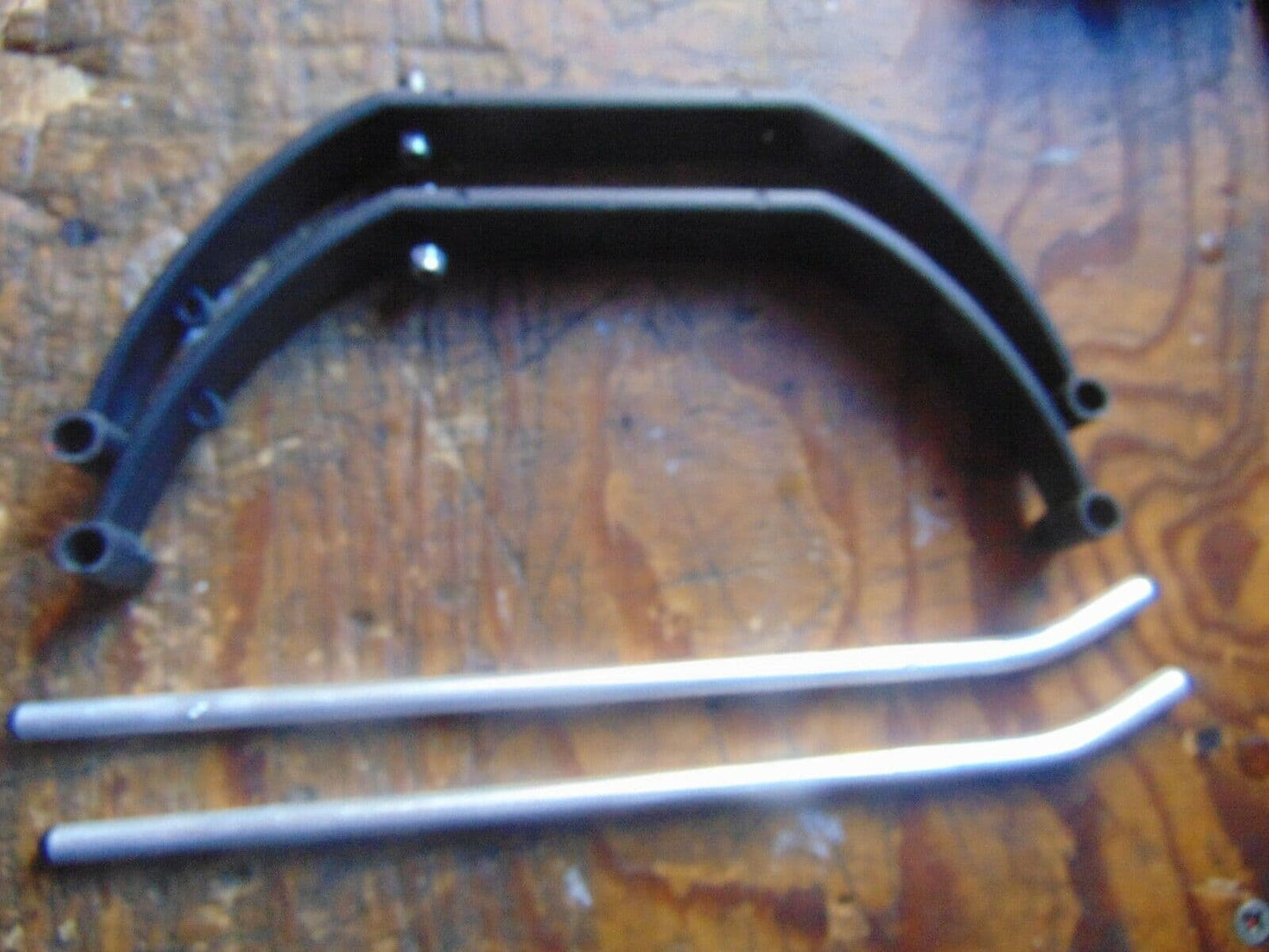 MIKADO LOGO 400 LANDING STRUTS & SKIDS