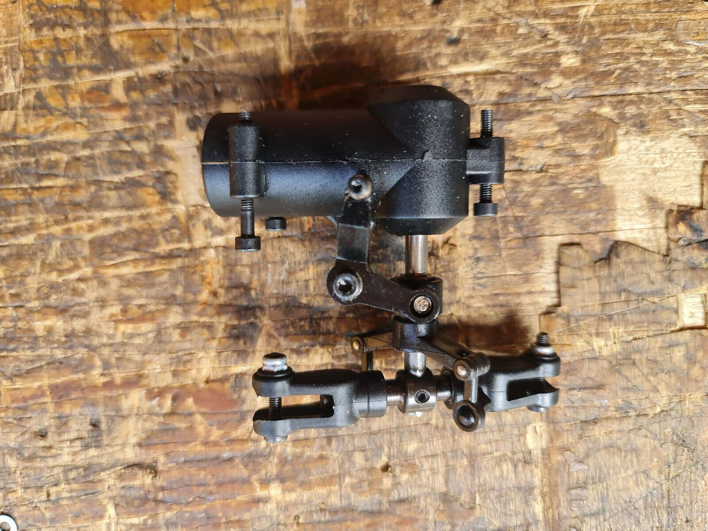 MIKADO LOGO 500 TAIL ROTOR GEARBOX ASSEMBLY