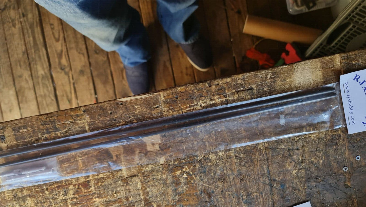 RAPTOR 30 / 50 CARBON FIBRE TAIL BOOM SUPPORTS & ALLOY ENDS BNIB