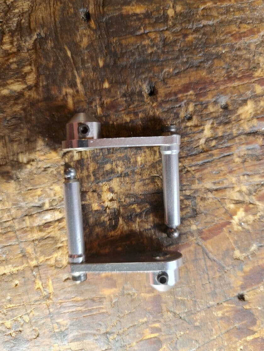 RAPTOR 90 G4 FLYBAR CONTROL ARMS