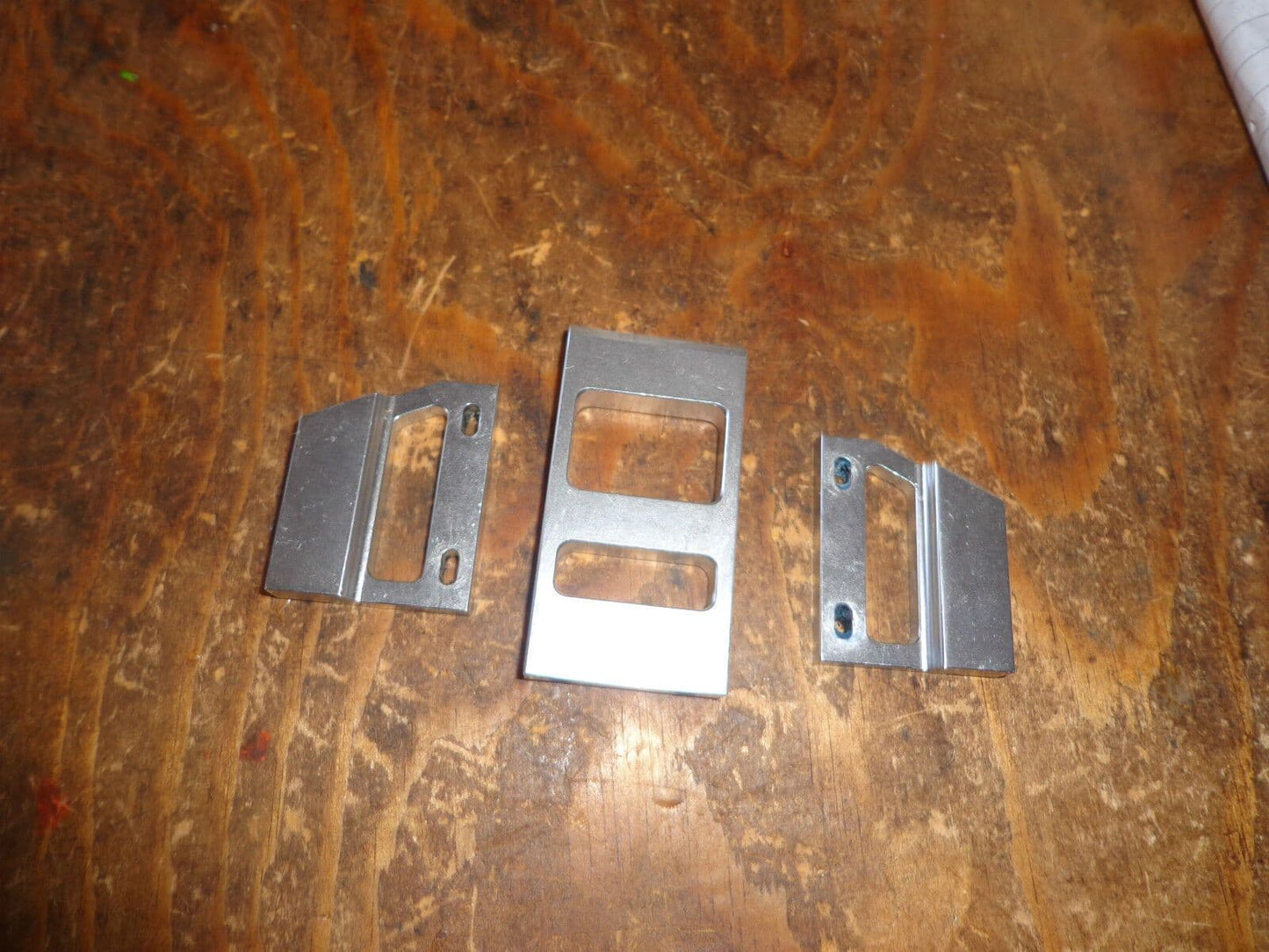 RJX X-TREME 50 ENGINE MOUNTING