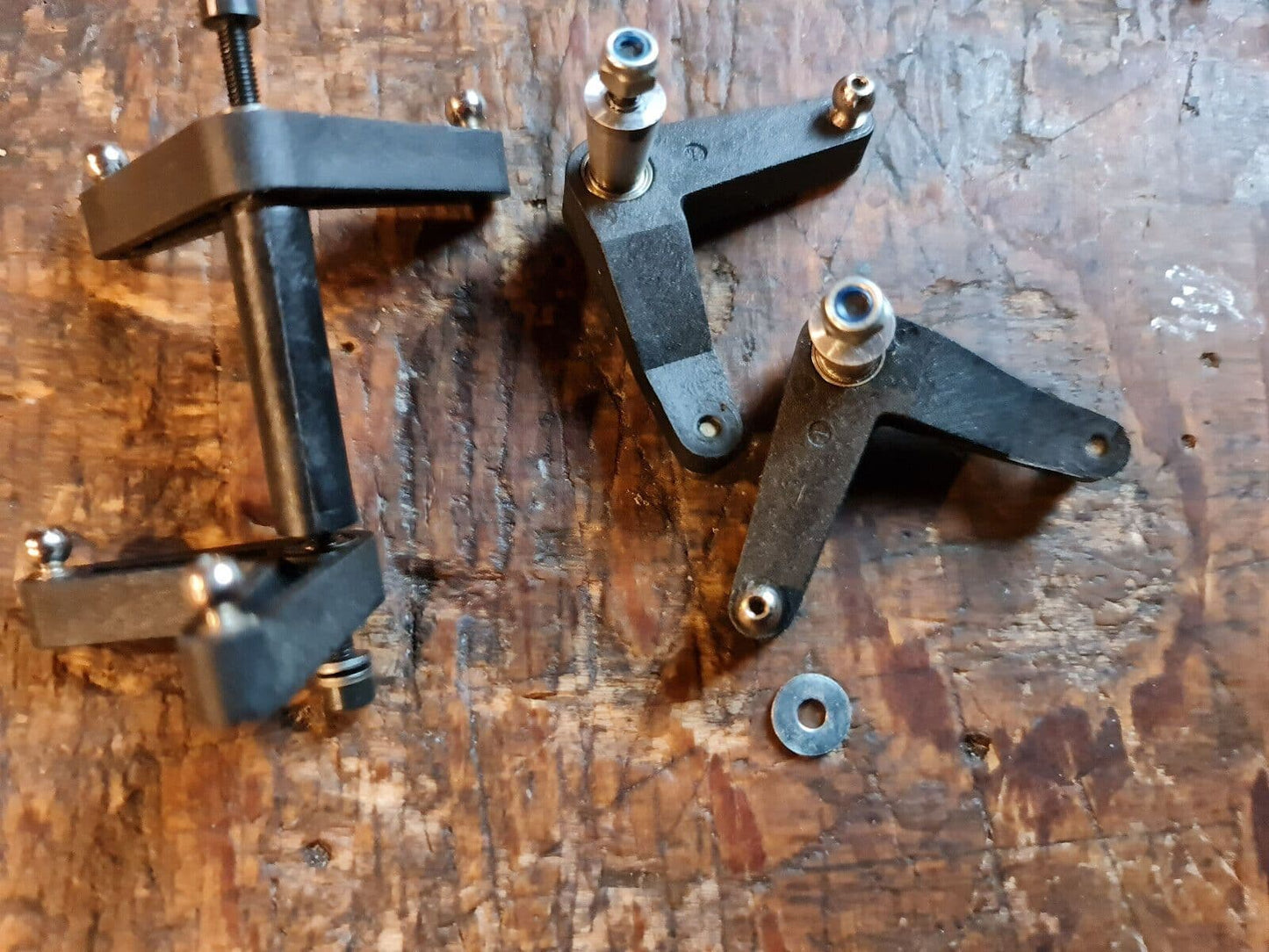 ROBBE MILLENIUM AILERON & ELEVATOR CONTROL ARMS