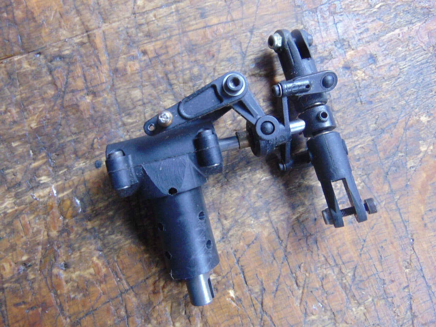 ROBBE SPIRIT L-16 TAIL ROTOR GEARBOX ASSEMBLY