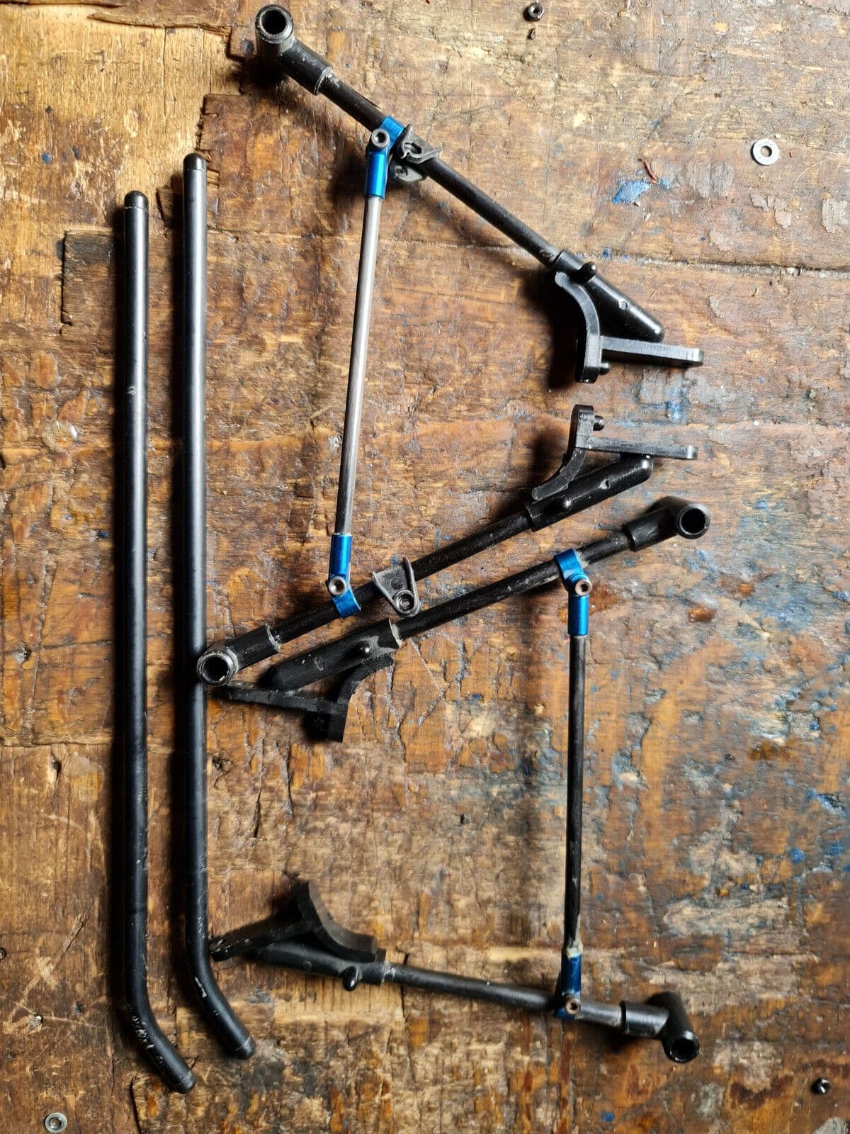 ROBBE SPIRIT LANDING STRUTS & SKIDS