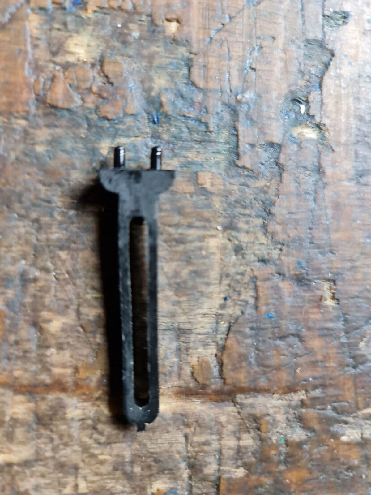 ROBBE SPIRIT SWASHPALTE ANTI-ROTATION GUIDE (b)