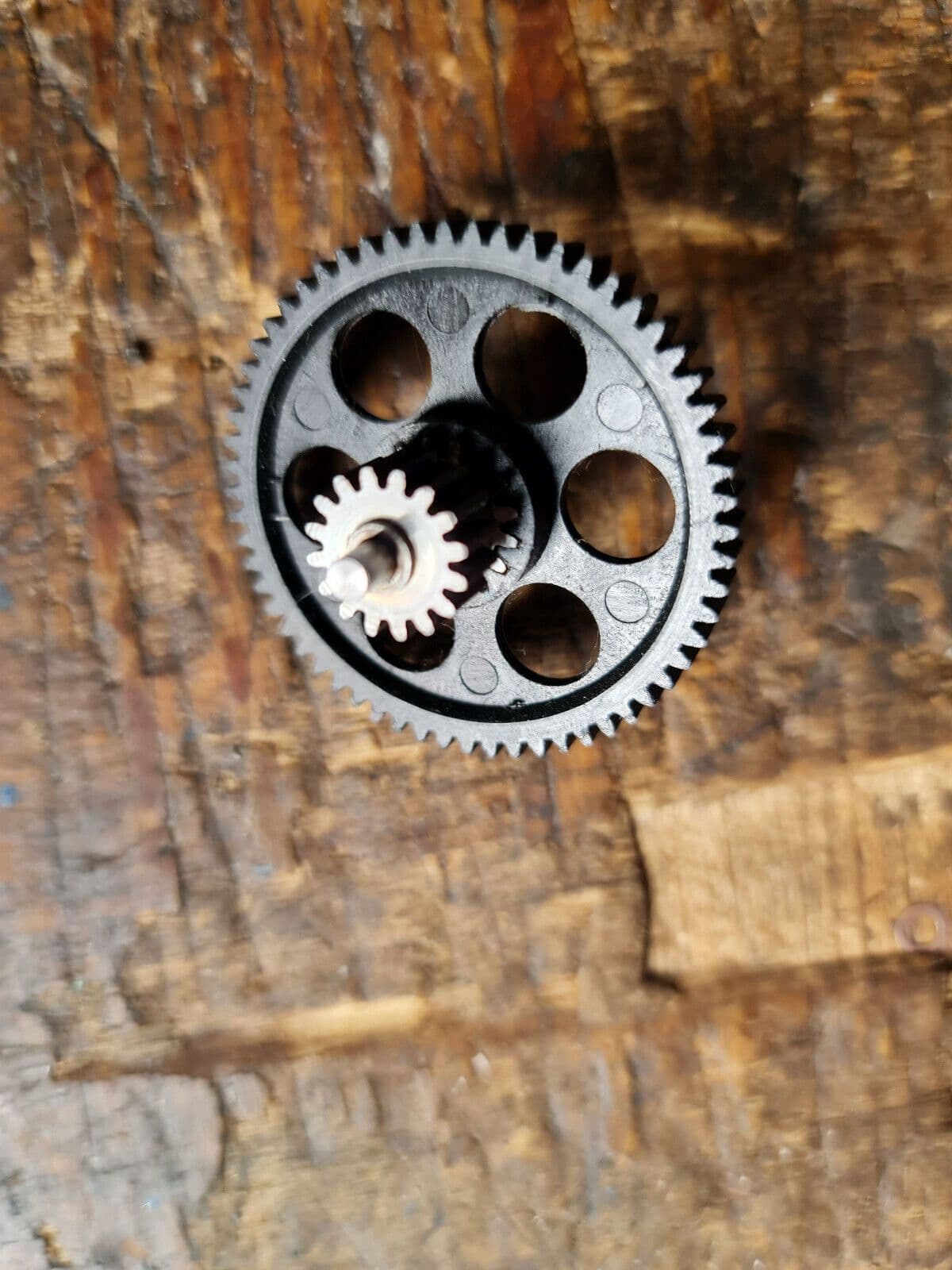 ROBBE SPIRIT TRANSFER GEARS & SHAFT