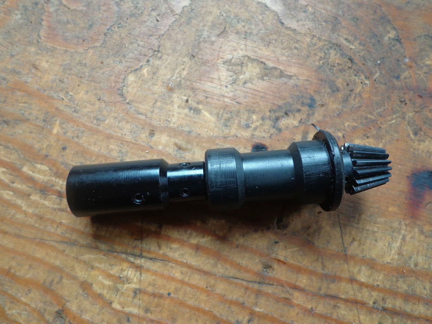 SYNERGY N9 TAIL DRIVE PINION ASSEMBLY