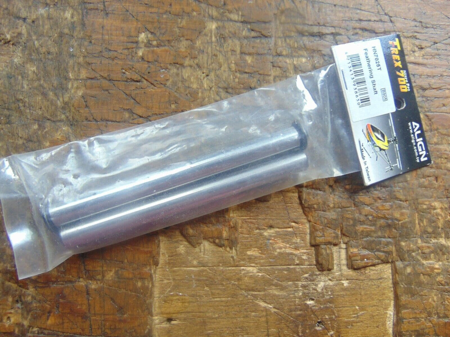 TREX 700 N FEATHERING SHAFTS HN7025T BNIB