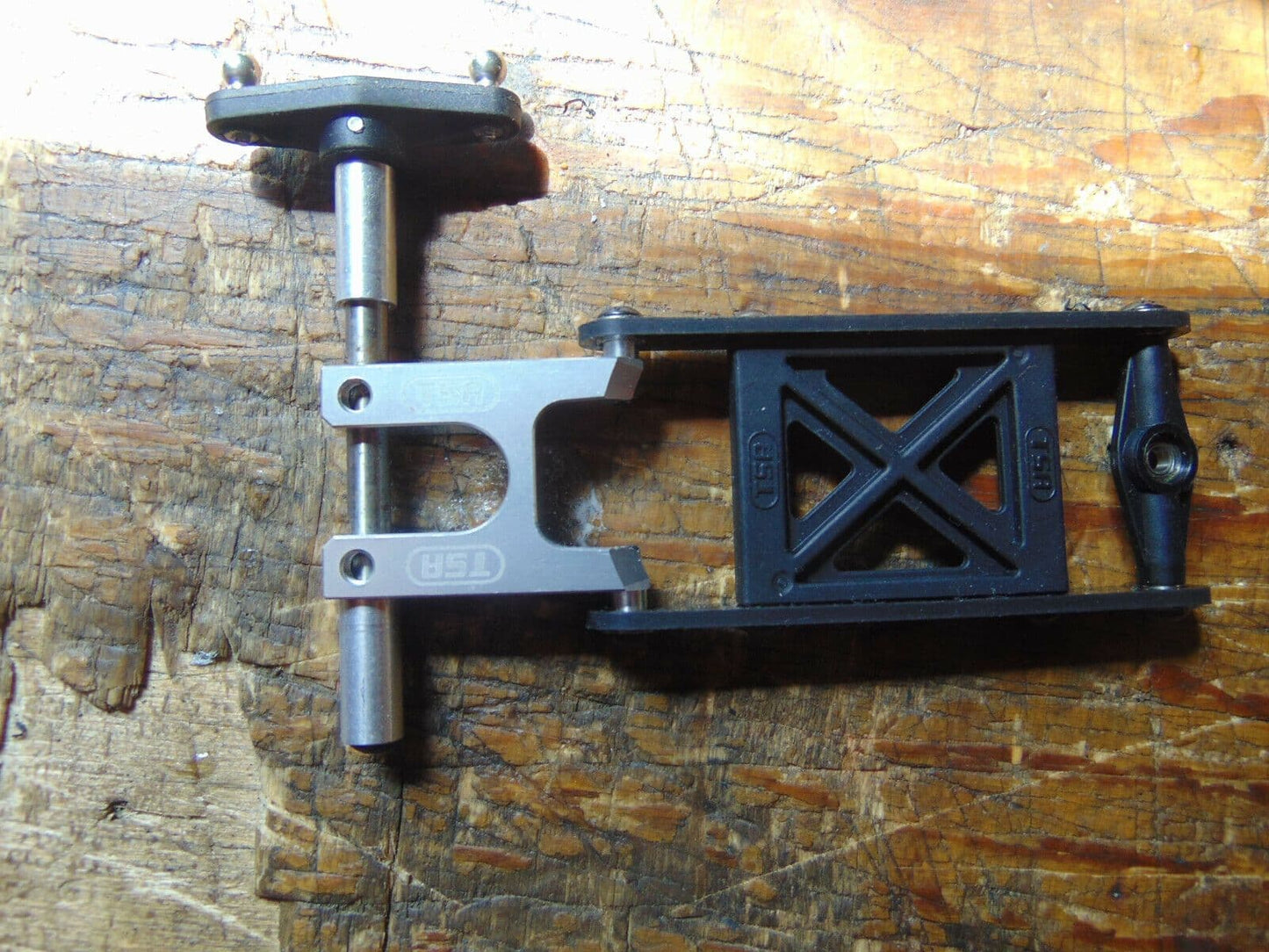 TSA 700 N ELEVATOR CONTROL ARM ASSEMBLY B