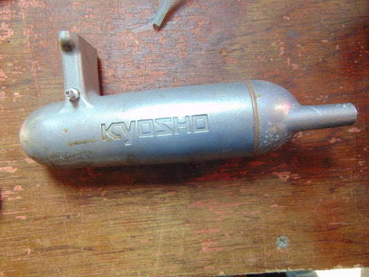 30 SIZE KYOSHO MUFFLER 35 mm HOLE CENTRES SUIT CALIBER ETC