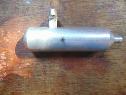 30 SIZE ONE PIECE MUFFLER 35 mm HOLE CENTRES