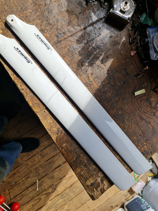 550 mm RIPMAX GLASS FIBRE MAIN ROTOR BLADES 12mm ROOT 4mm HOLE