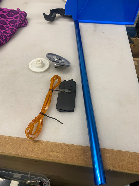 Assorted raptor 50 parts