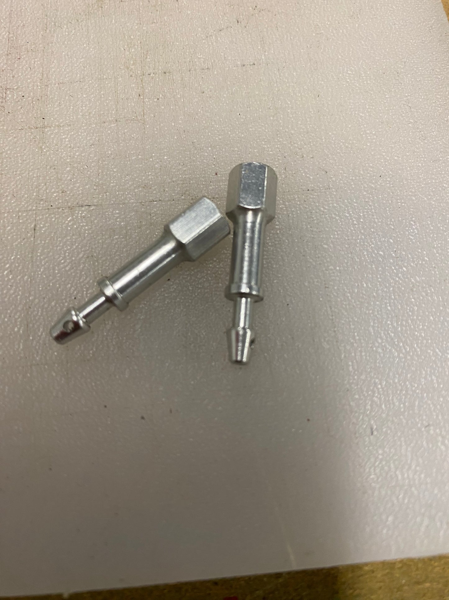 TREX 700n canopy posts (2)