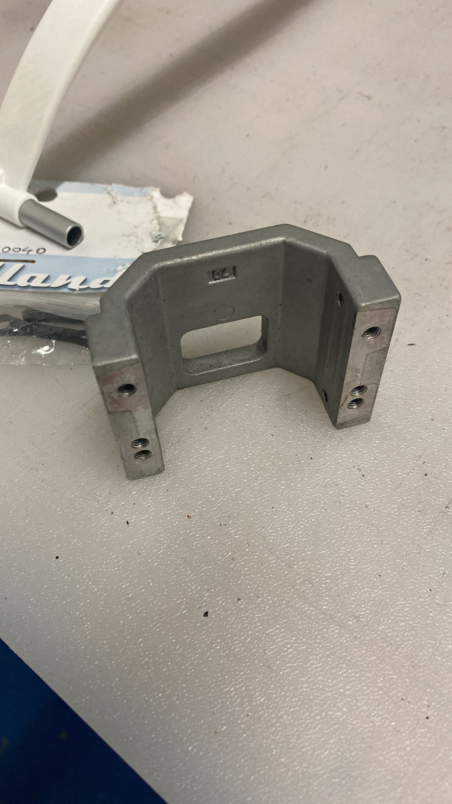 Various raptor parts