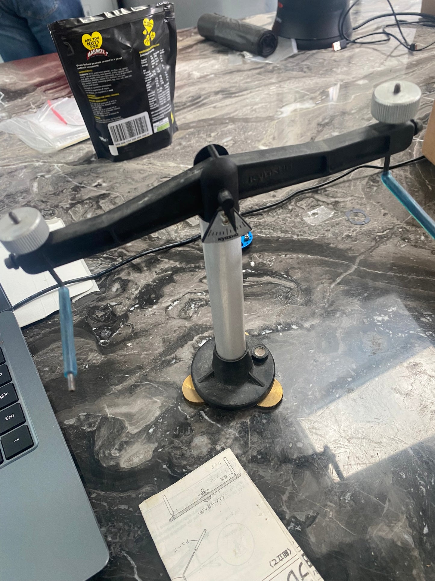 Kyosho Blade Balancer