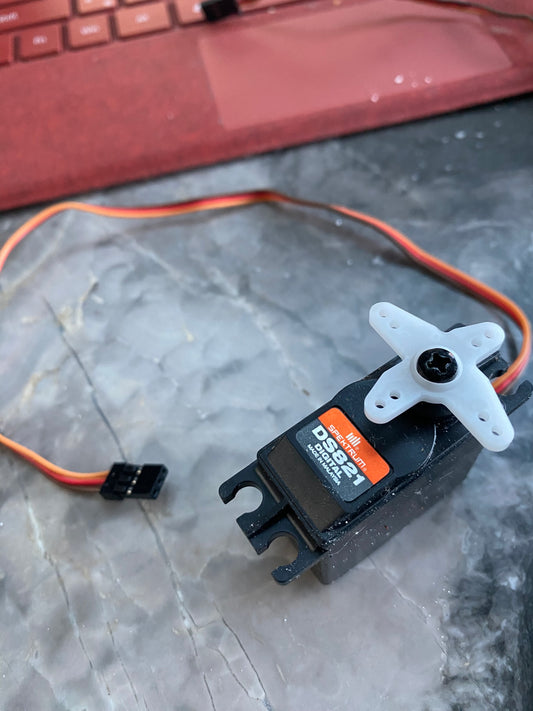 Spektrum DS821 Servo