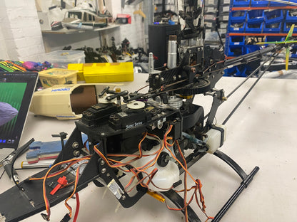 Miniature Aircraft XL Graphite  with OS 61SXH and Servos