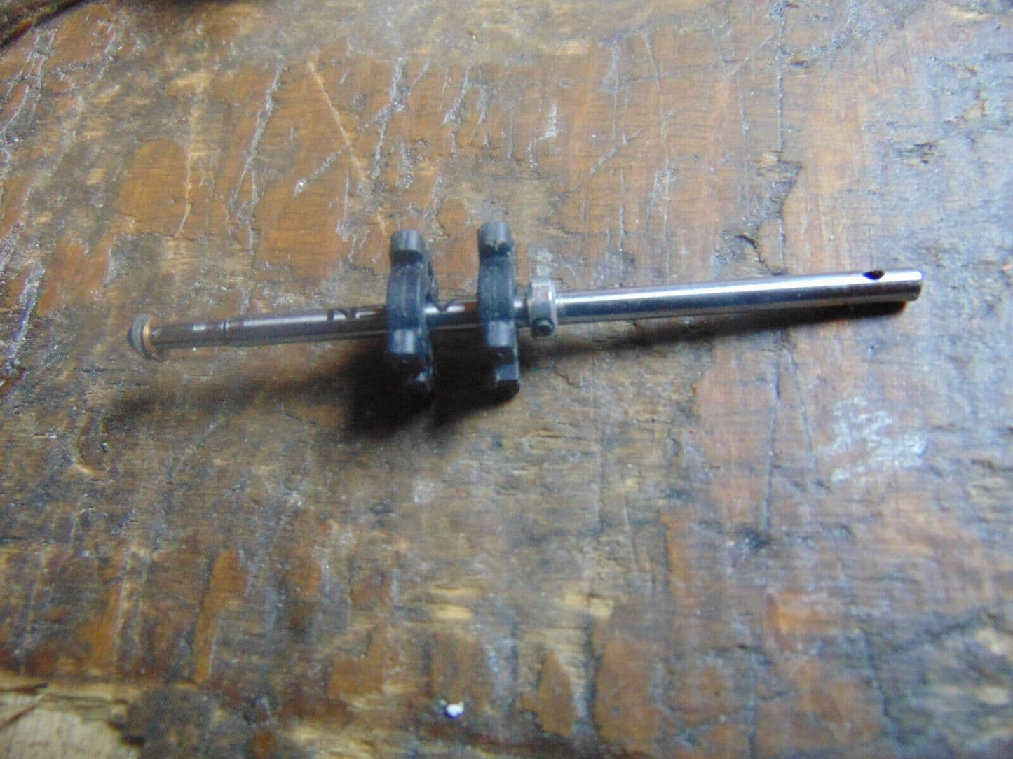 ALIGN TREX 250 MAIN ROTOR SHAFT & BEARINGS
