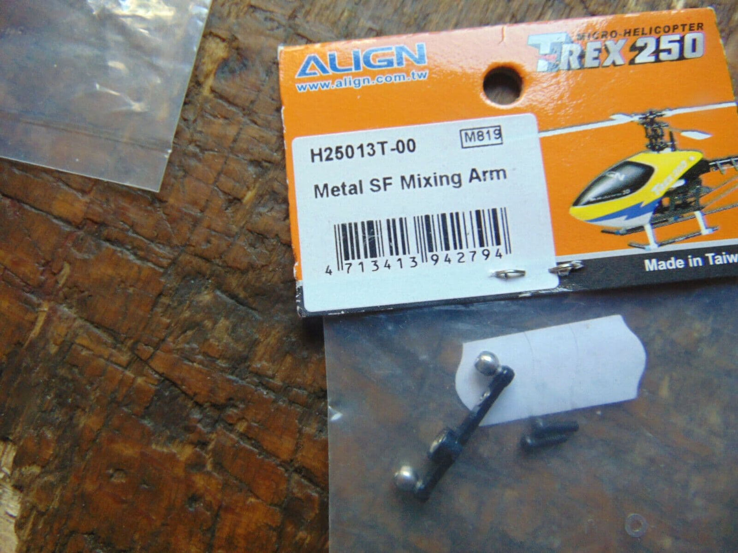 ALIGN TREX 250 METAL MIXING ARM H25013T  BNIB