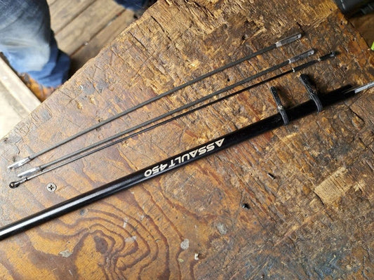 ASSAULT 450 TAIL BOOM C/W TORQUE DRIVE, PITCH ROD & SUPPORTS ALSO FITS TREX
