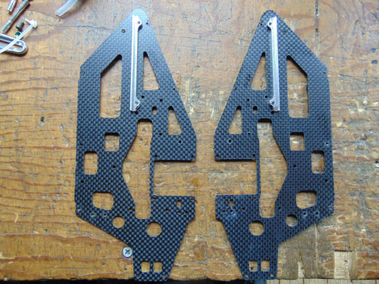 ASSAULT 450L CARBON FIBRE MAIN FRAME SIDES POSSIBLY FITS FITS TREX 450L