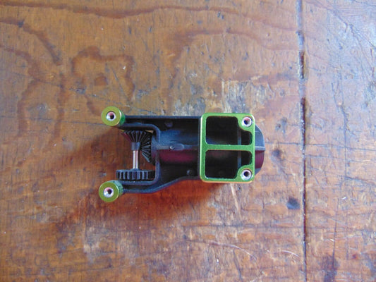 ASSAULT 450L TAIL BOOM MOUNTING C/W BEVEL GEARS