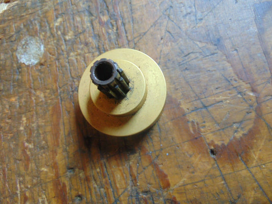 BERGEN INTREPID 46 CLUTCH BELL HOUSING & 10T PINION HARDLY USED