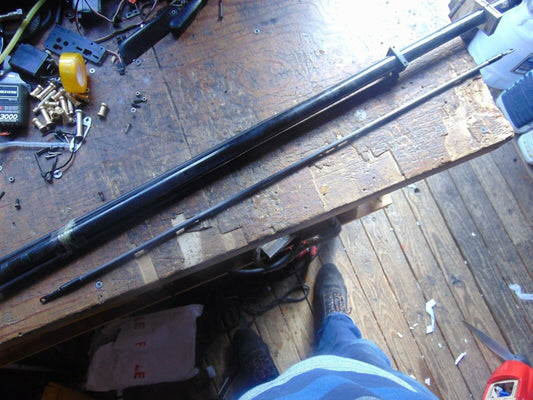 BERGEN INTREPID 60 TAIL BOOM C/W TORQUE DRIVE PITCH ROD & SUPPORTS ETC