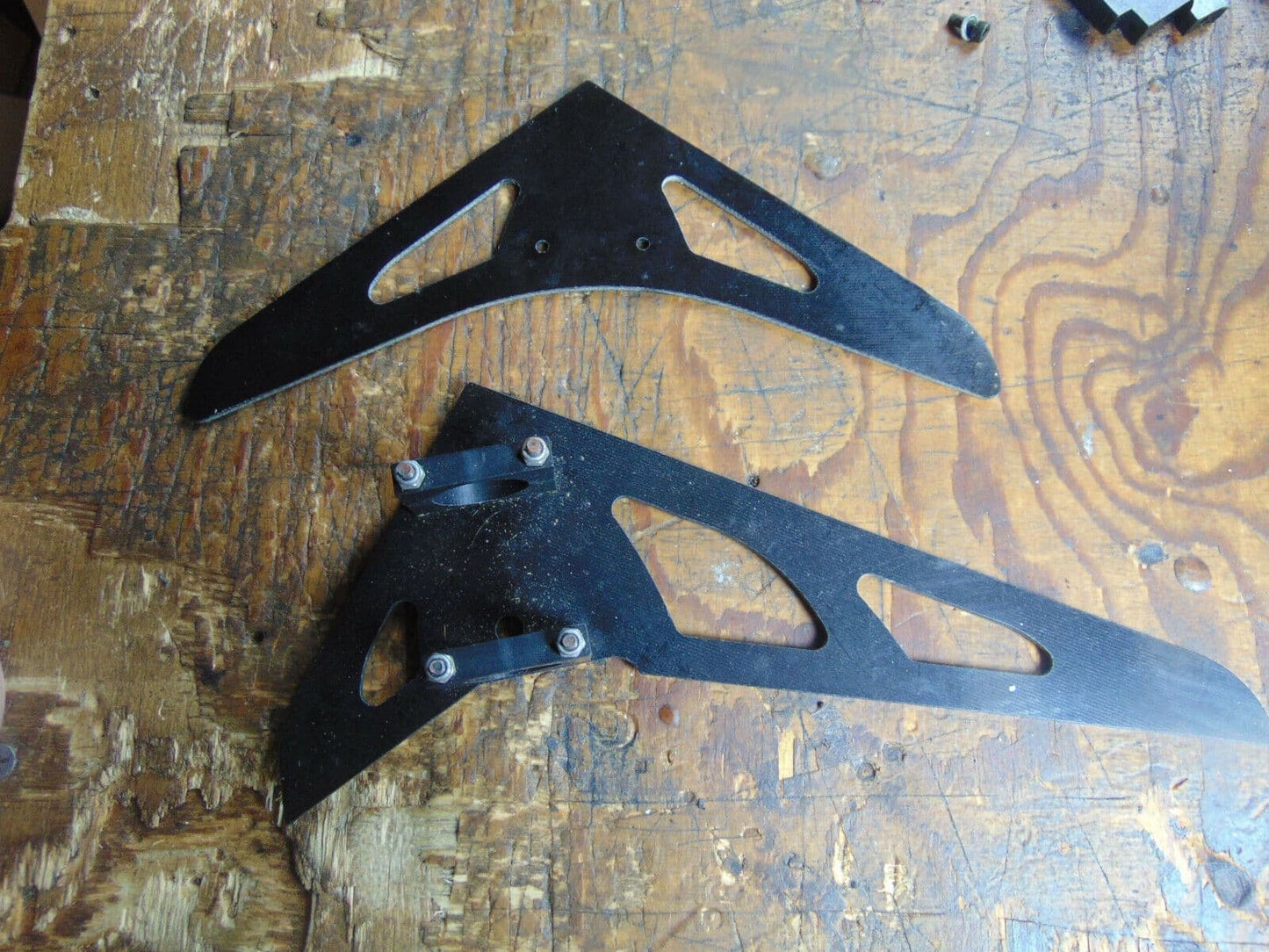 BERGEN INTREPID 60 TAIL FIN SET
