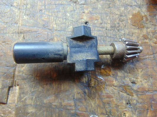 BERGEN INTREPID 60 TAIL ROTOR DRIVE PINION