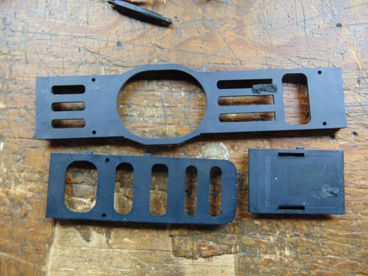 BLADE 500 LOWER FUSELAGE SECTION, BATTERY & RADIO TRAYS