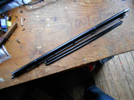 CENTURY HAWK 30 TAIL BOOM ASSEMBLY C/W TORQUE DRIVE ROD, SUPPORTS & PITCH ROD